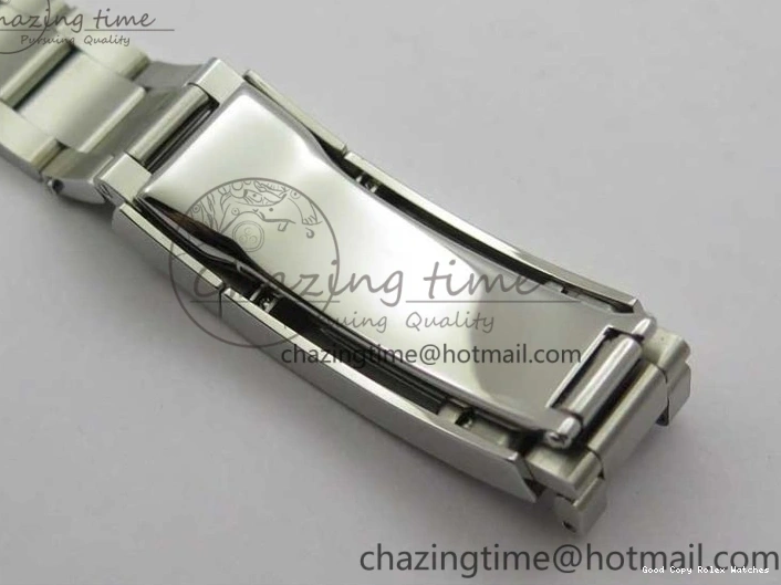 AAA Replica Watches WWF Edition Bezel Skeleton Best Durable Submariner SS 2925 116660 Andrea Carbon on SA Pirlo 0103